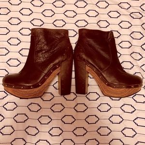 Lucky Brand heeled clog bootie.